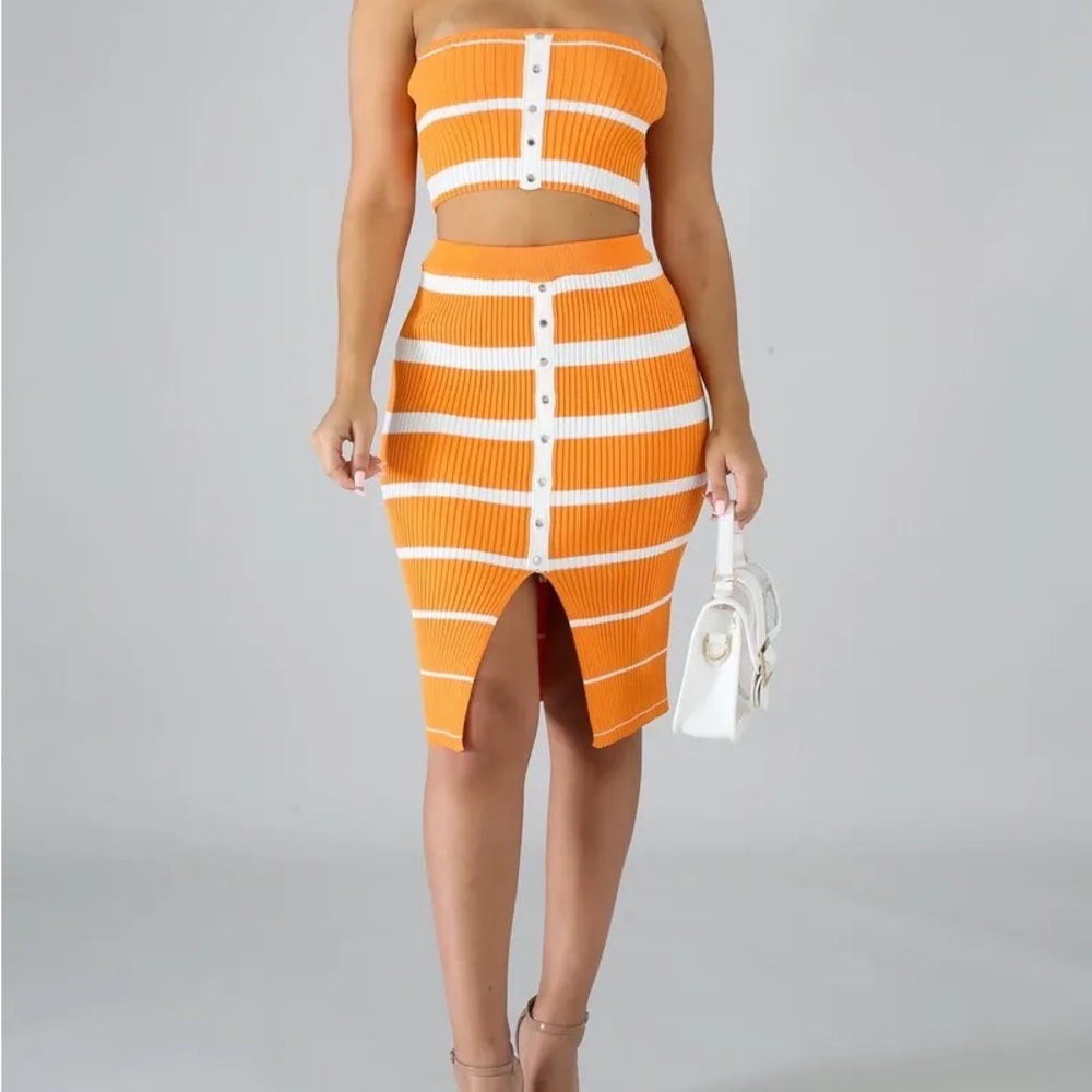 Manners Skirt Set.